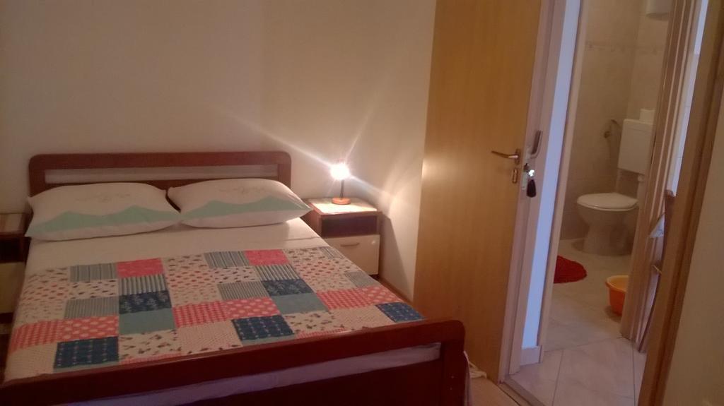 Apartment Cvita Biograd Na Moru Δωμάτιο φωτογραφία